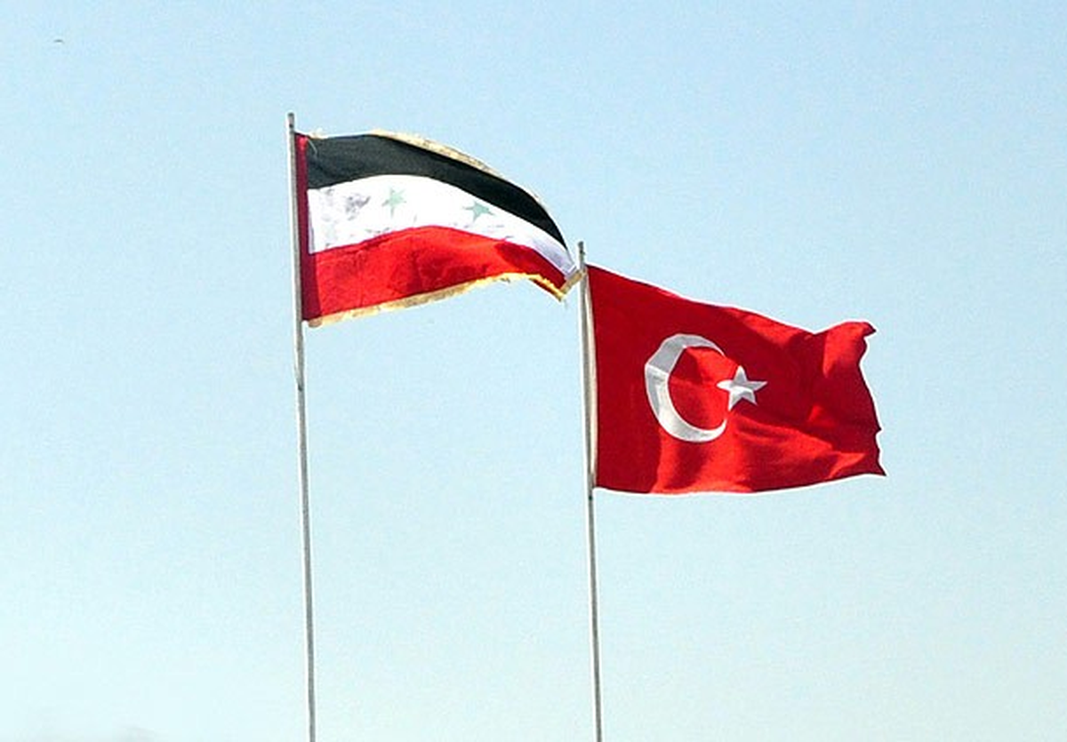 "Türkiye El Yordamıyla Strateji Arıyor"