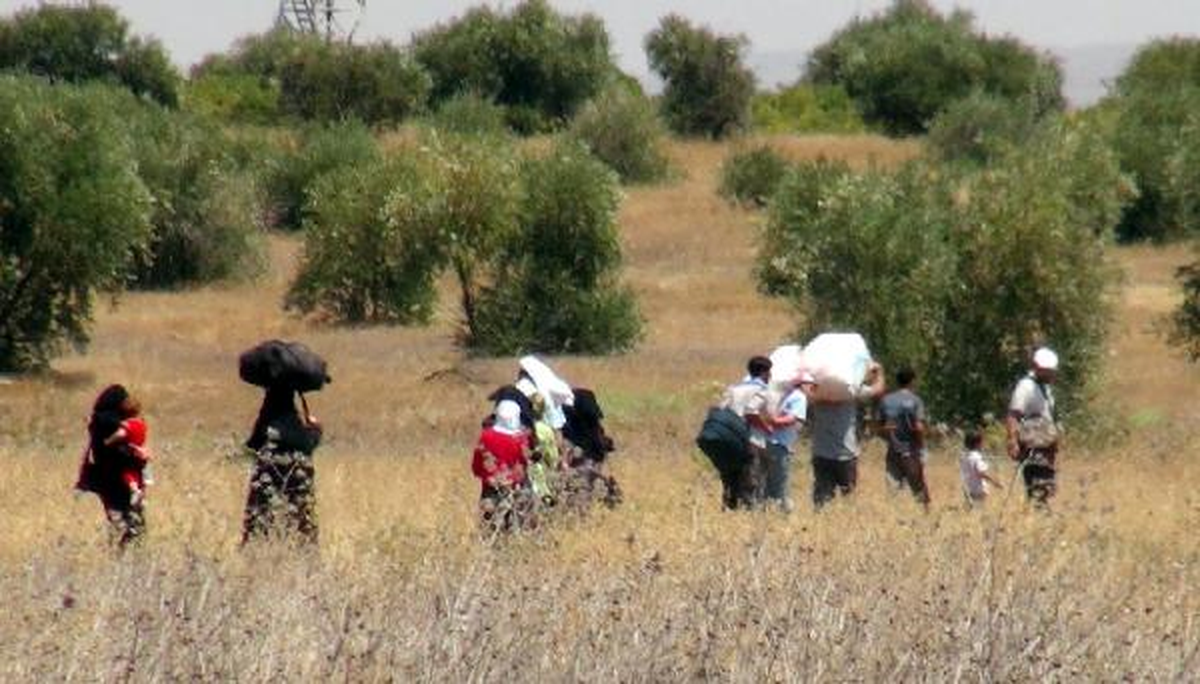 Umutlanan Suriyeliler Mayınlı Alandan Ülkelerine Döndü