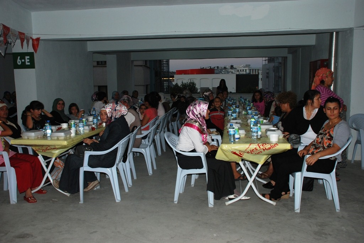 Yardımlaşmak ve Paylaşmak İşin Özü