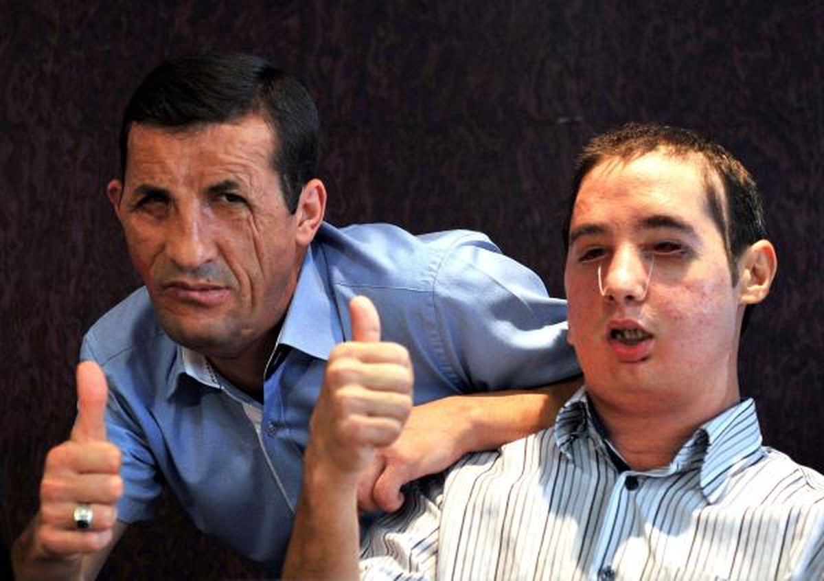 İlk Kez Basın Karşısına Çıktı