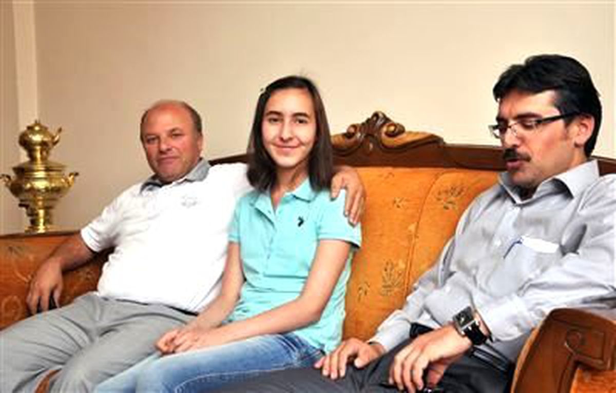 6 Ay Hastanede Kaldı Ama SBS\'de Derece Yaptı