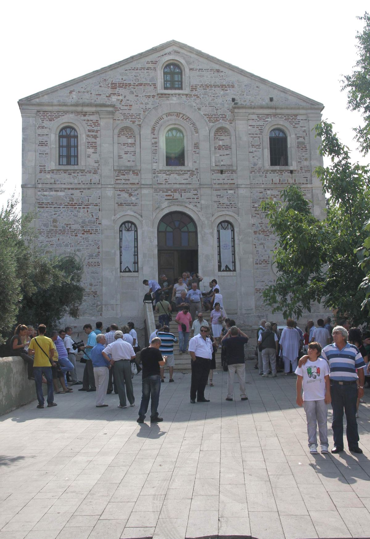 90 Yıl Sonra Rumlardan Bursa\'da İlk Ayin