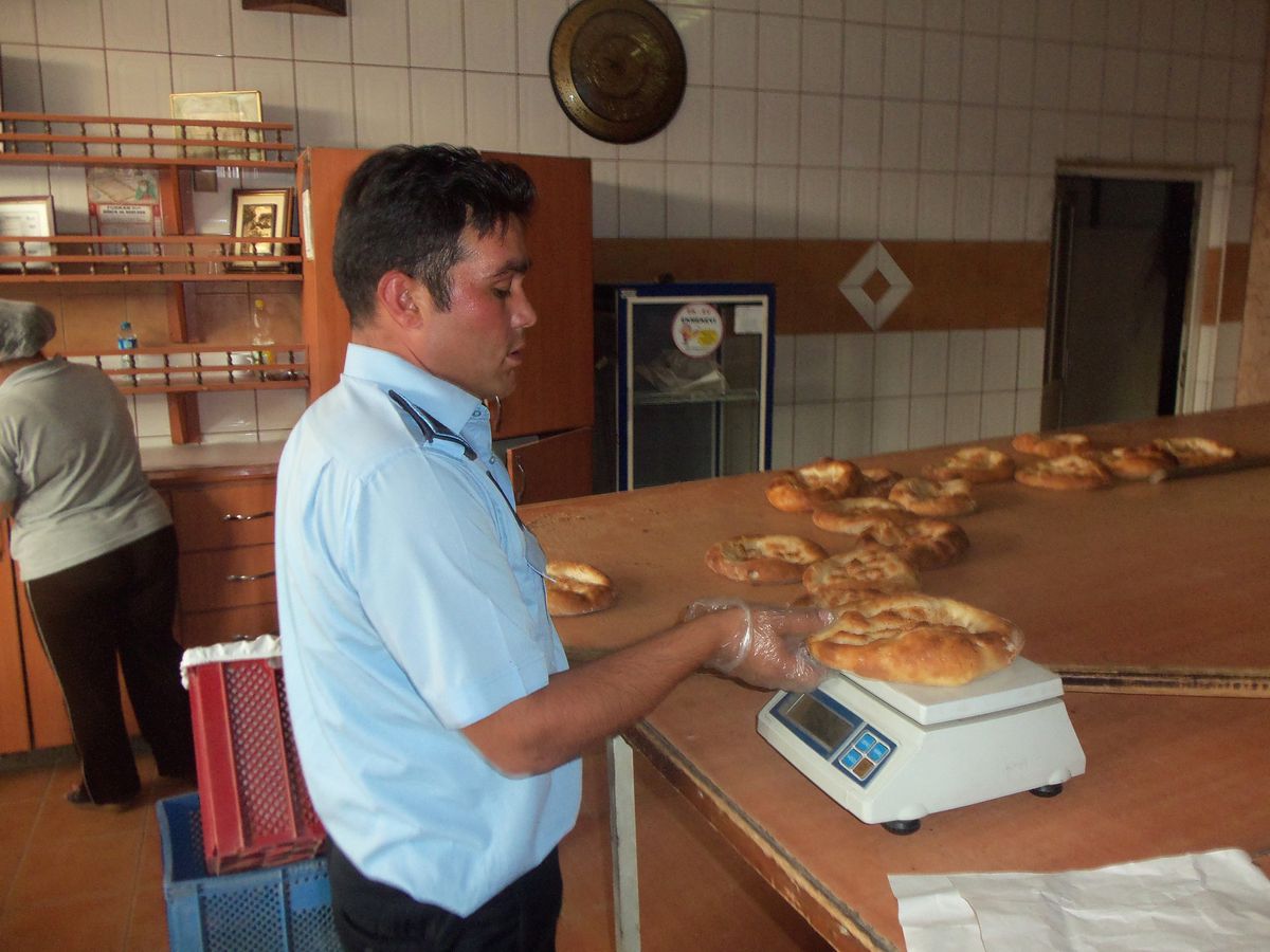 Akhisar Zabıtasından Ramazan Denetimi