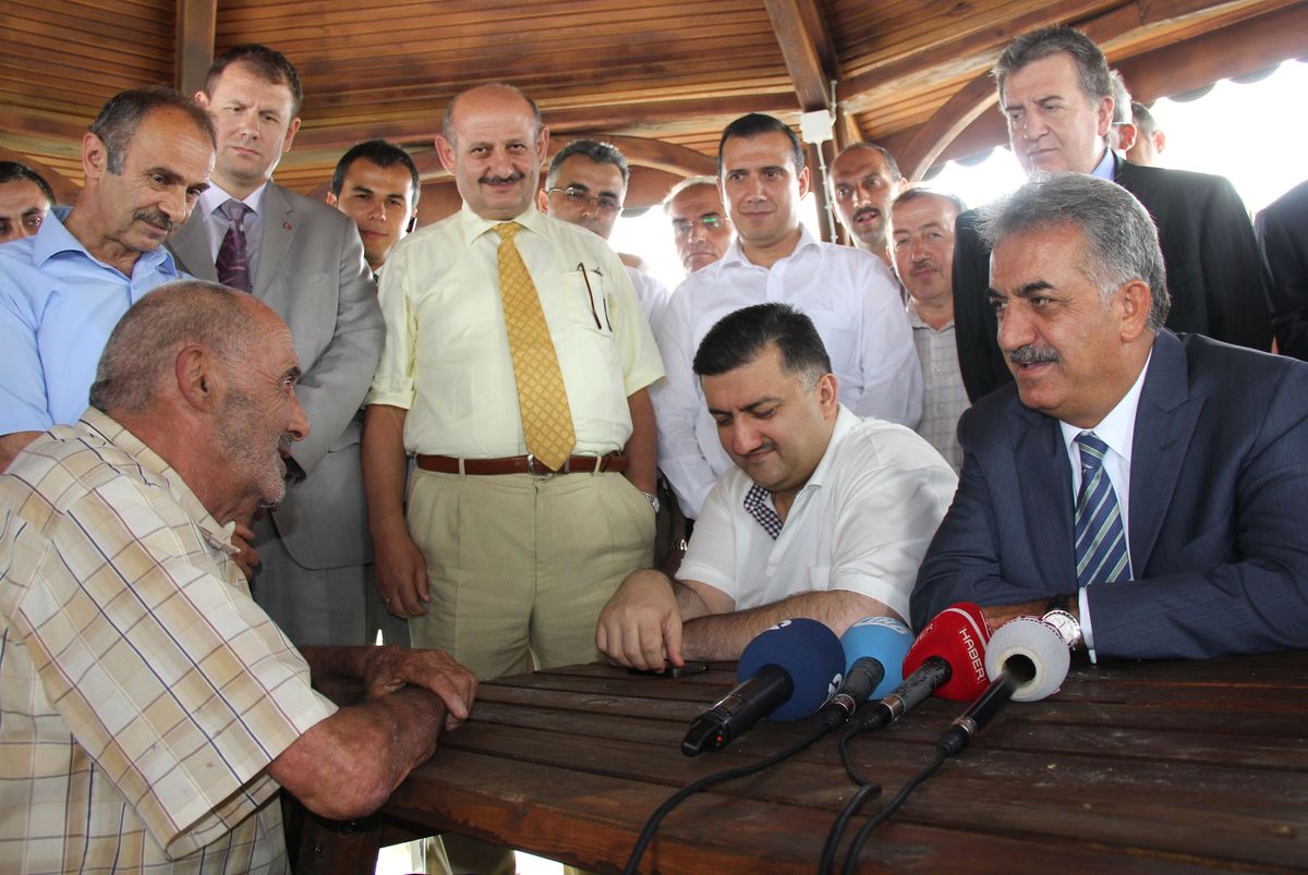 Bakan Hayati Yazıcı Rize\'de