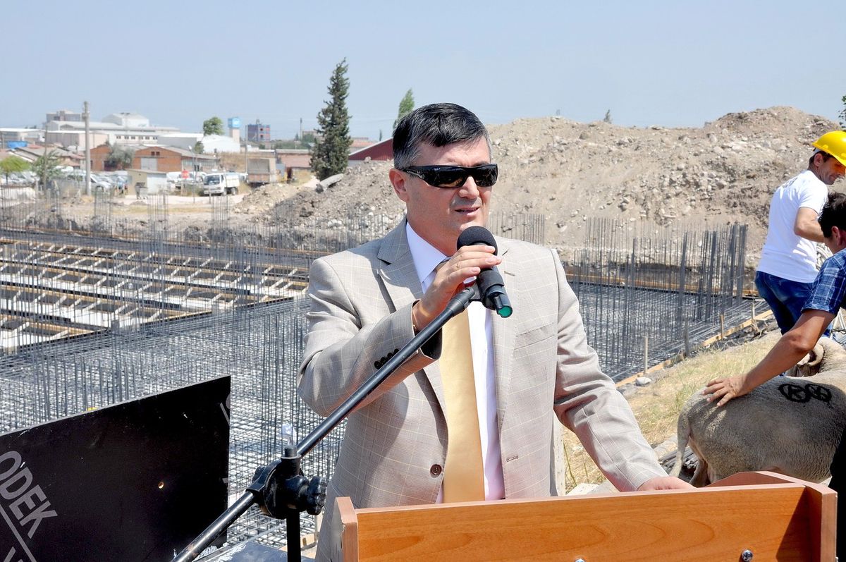 Balıkesir Belediyesi Spor Kompleksinin Temeli Atıldı