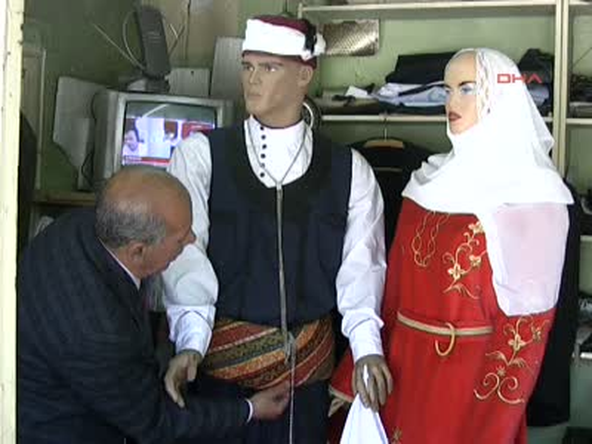 Başbakan Erdoğan\'a Dadaş Elbisesi Diken Usta Terzi Kandırıldım Dedi