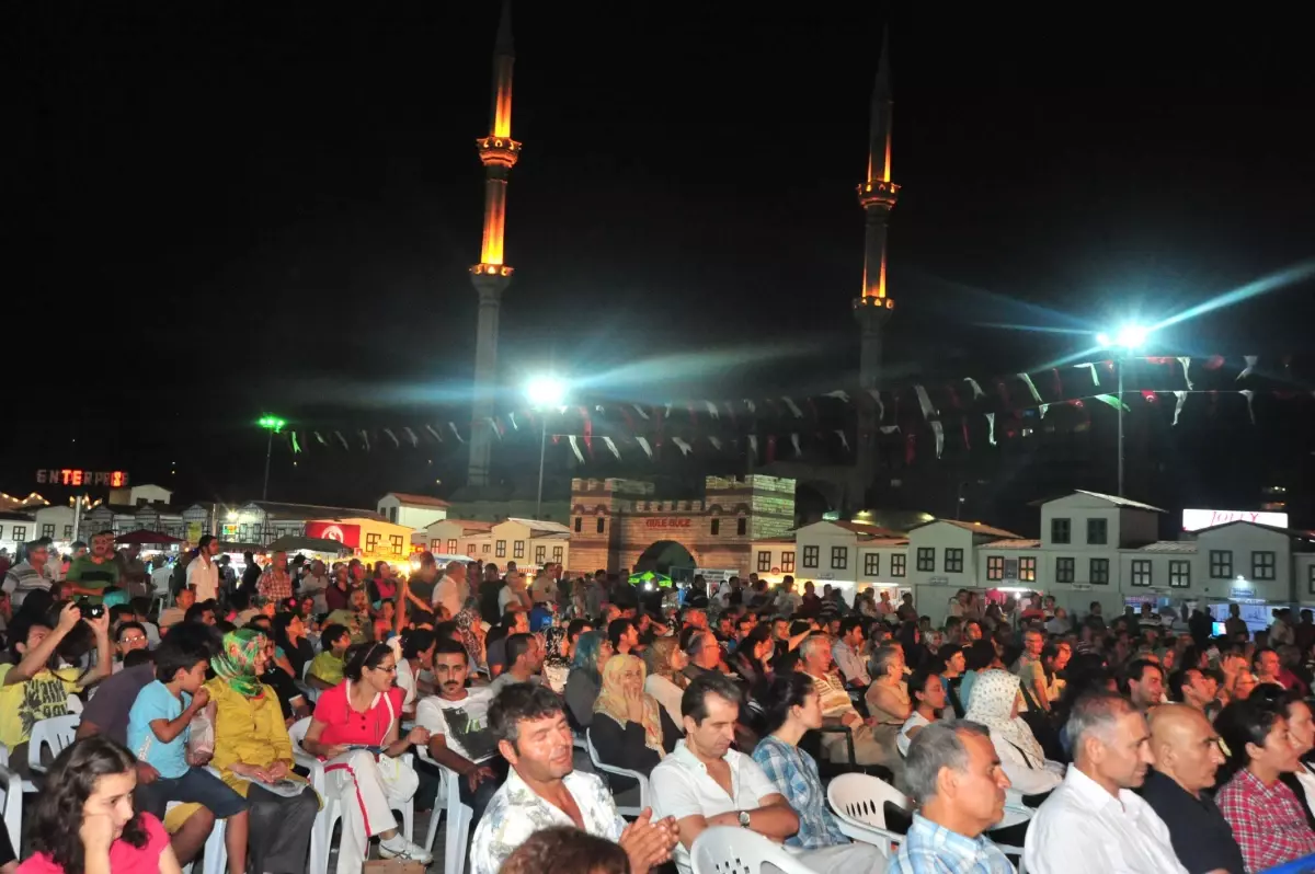 Beylikdüzü Ramazan Akşamları Farklı Programlarla Sürüyor