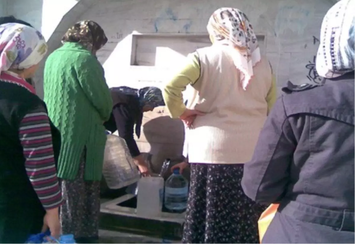 Çiftliklilerin Su İşkencesi Sürüyor