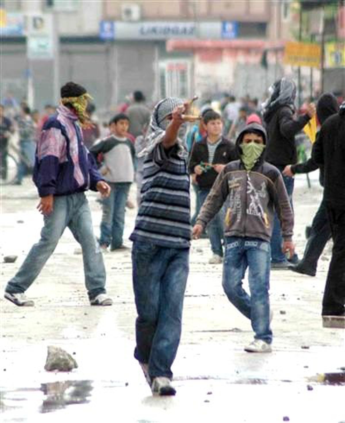 \'Çocuklarımı Terör Örgütünün Eline Düşmekten Kurtarın\'