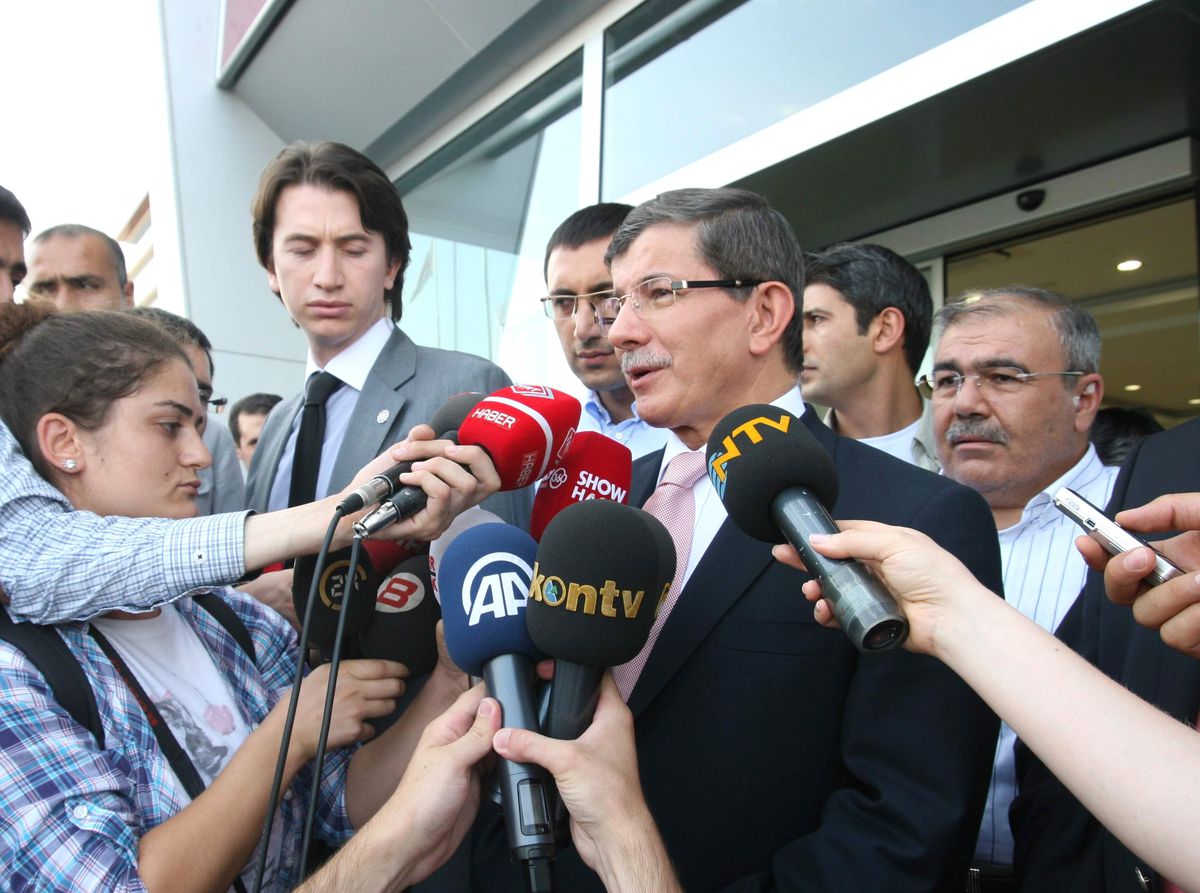 Dışişleri Bakanı Davutoğlu Konya\'da