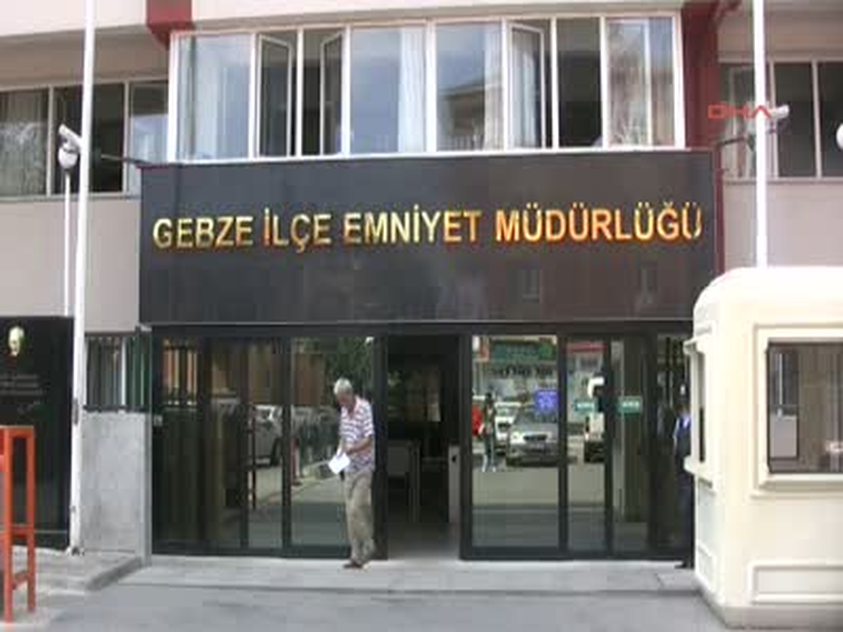 Gebzeekcani Baba 2 Yaşındaki Kızını Öldürmeden Önce Boşandığı Eşine Bizi Bekletme Arkamızdan Gel...