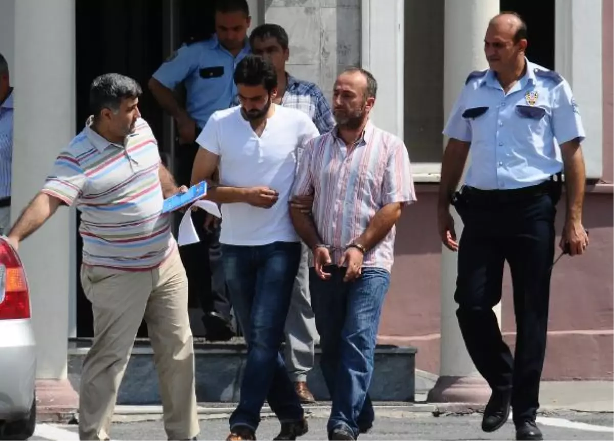 Halkalı\'da Bir Kadın Bıçaklanarak Öldürüldü, Zanlı Koca Gözaltında