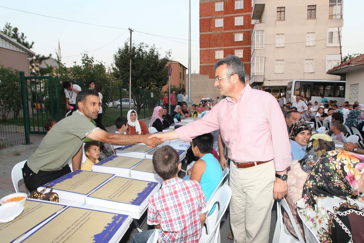 İstasyon\'da Ramazan Coşkusu