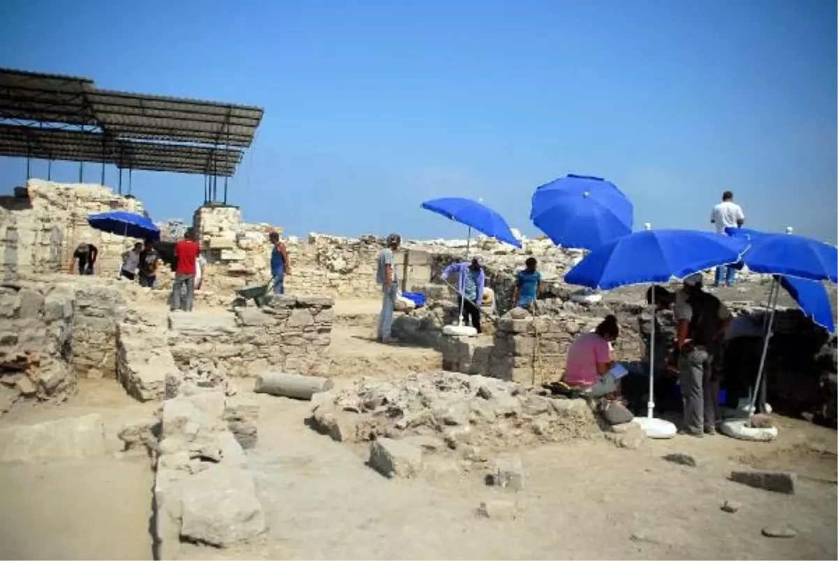 Kadıkalesi\'nde Yerebatan Sarnıcı\'nın Küçük Kopyası Bulundu