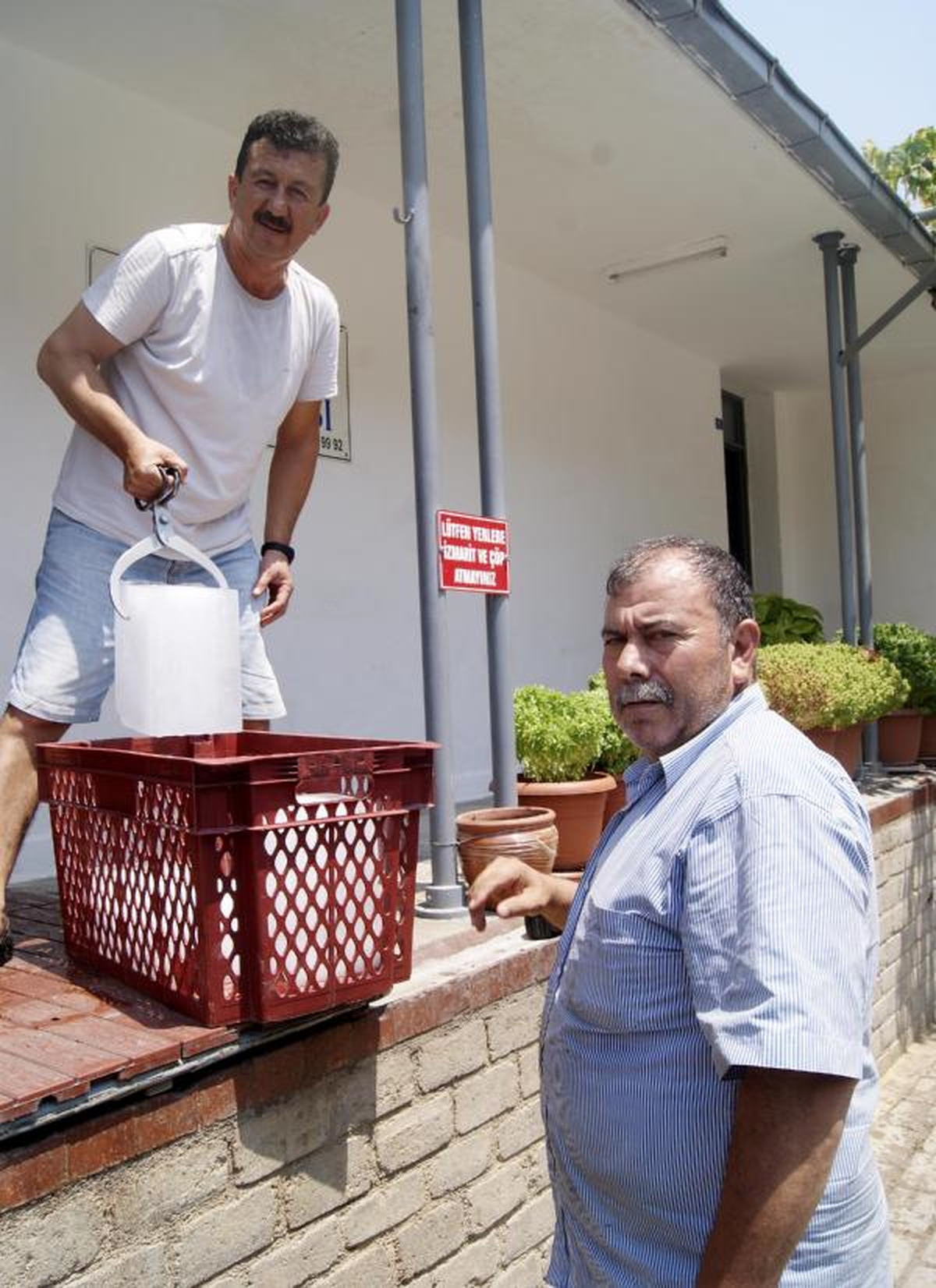 Kavurucu Sıcaklardan Bir Tek Onlar Şikayetçi Değil
