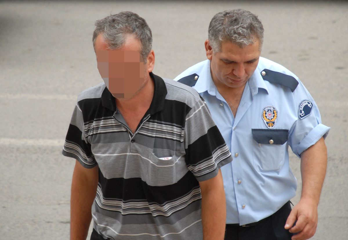 Kızını Silah Zoruyla Kaçırdığı İddia Edilen Baba Gözaltına Alındı