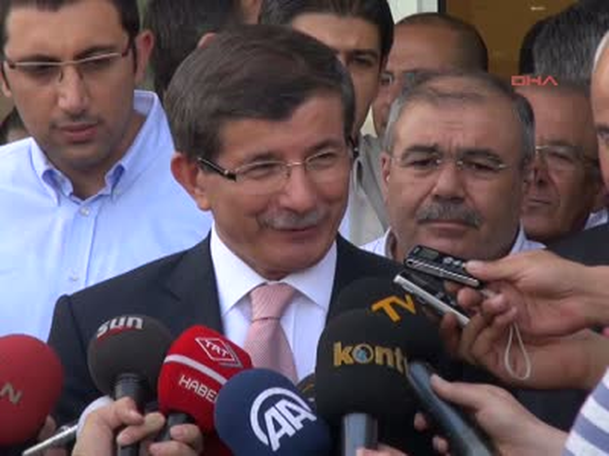 "Halep\'e Hava Saldırısı Uluslararası Suç"