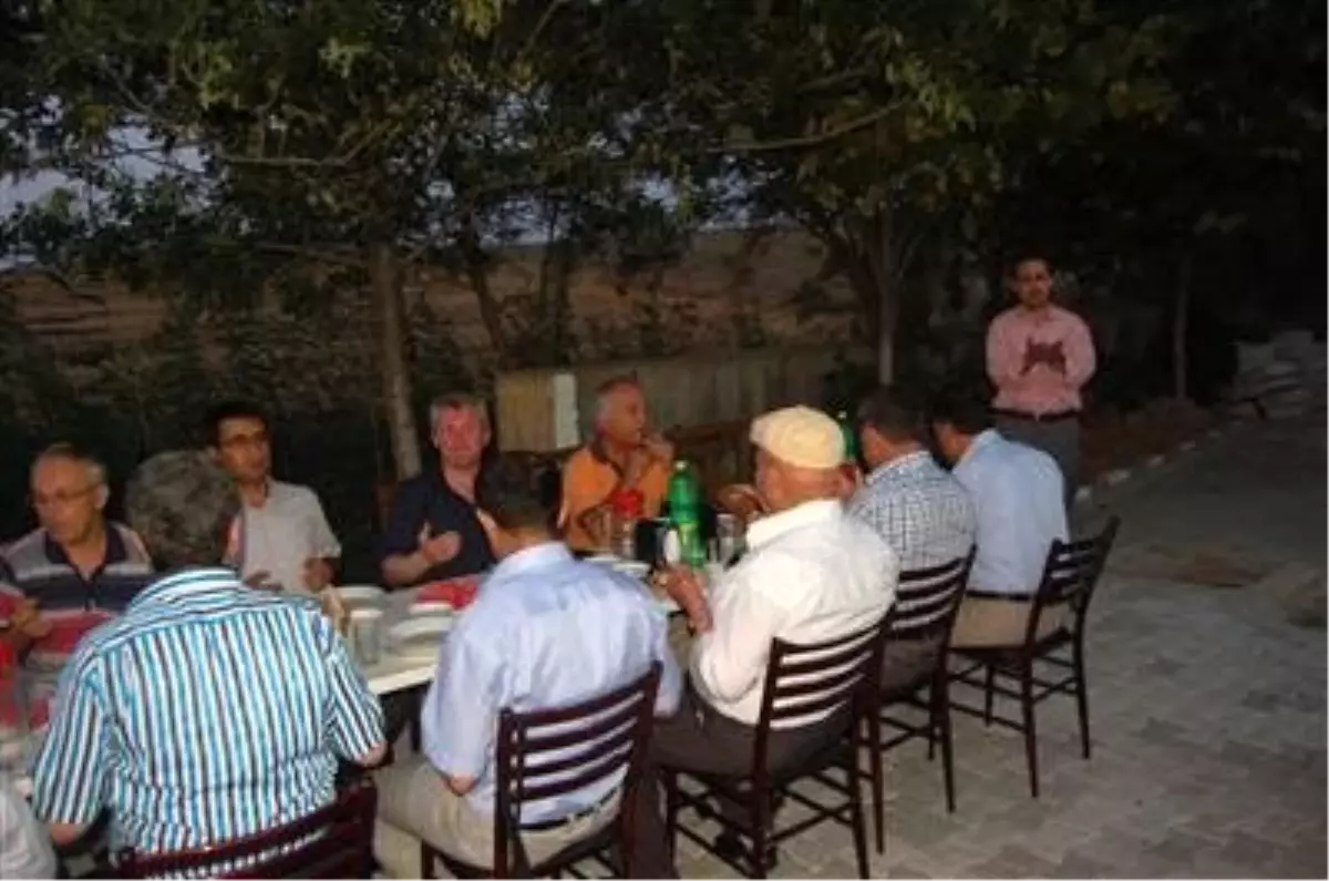 Öğrenci Yurdunda İftar