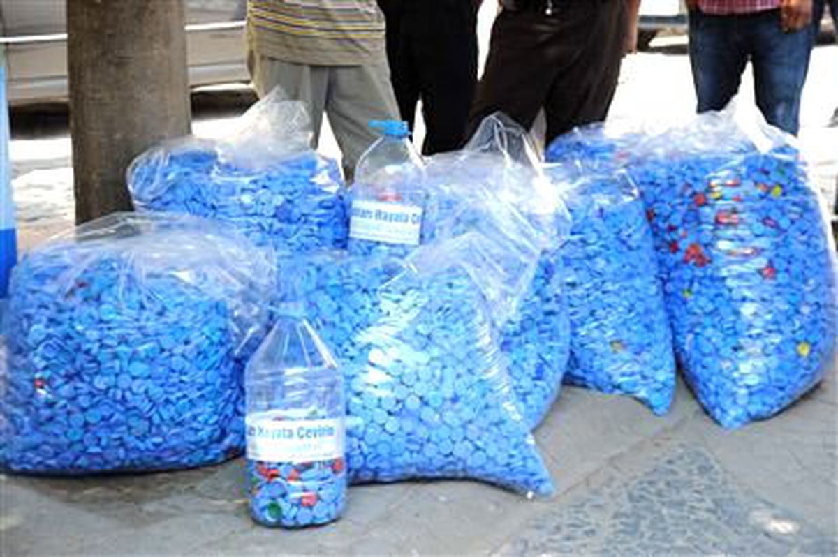 Ordu\'dan 250 Kilo Mavi Kapak Eü\'ye Gönderildi