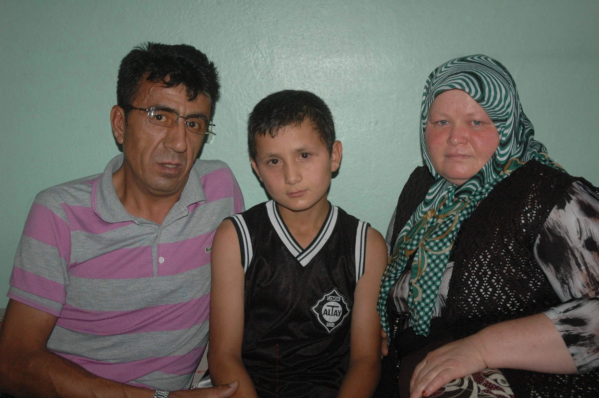 (Özel Haber) 12 Yaşında Gözlerini Kaybetmek İstemiyor