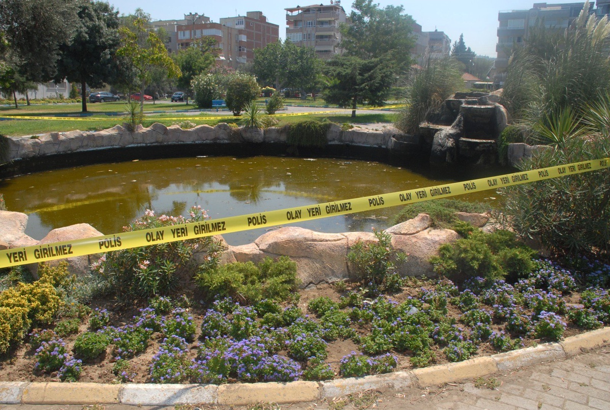 Parkta Havuza Düşen 15 Aylık Çocuk Öldü