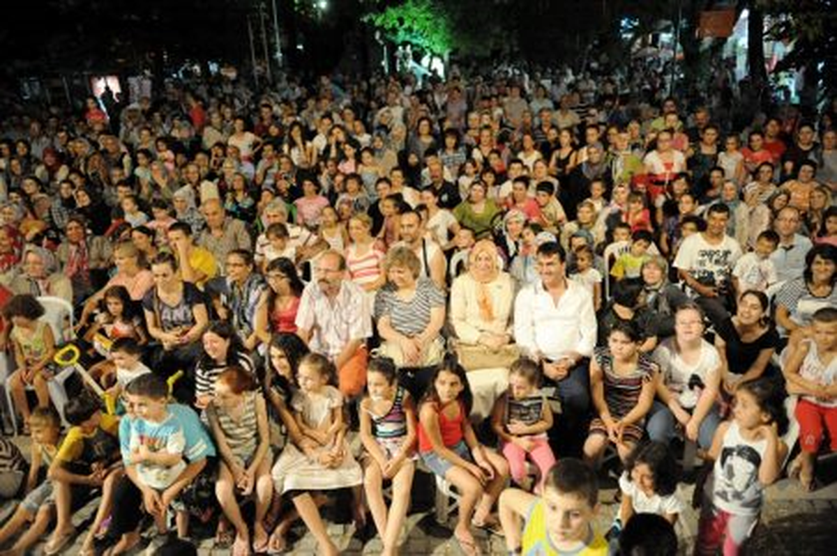 Ramazan Coşkusu Hürriyet\'te