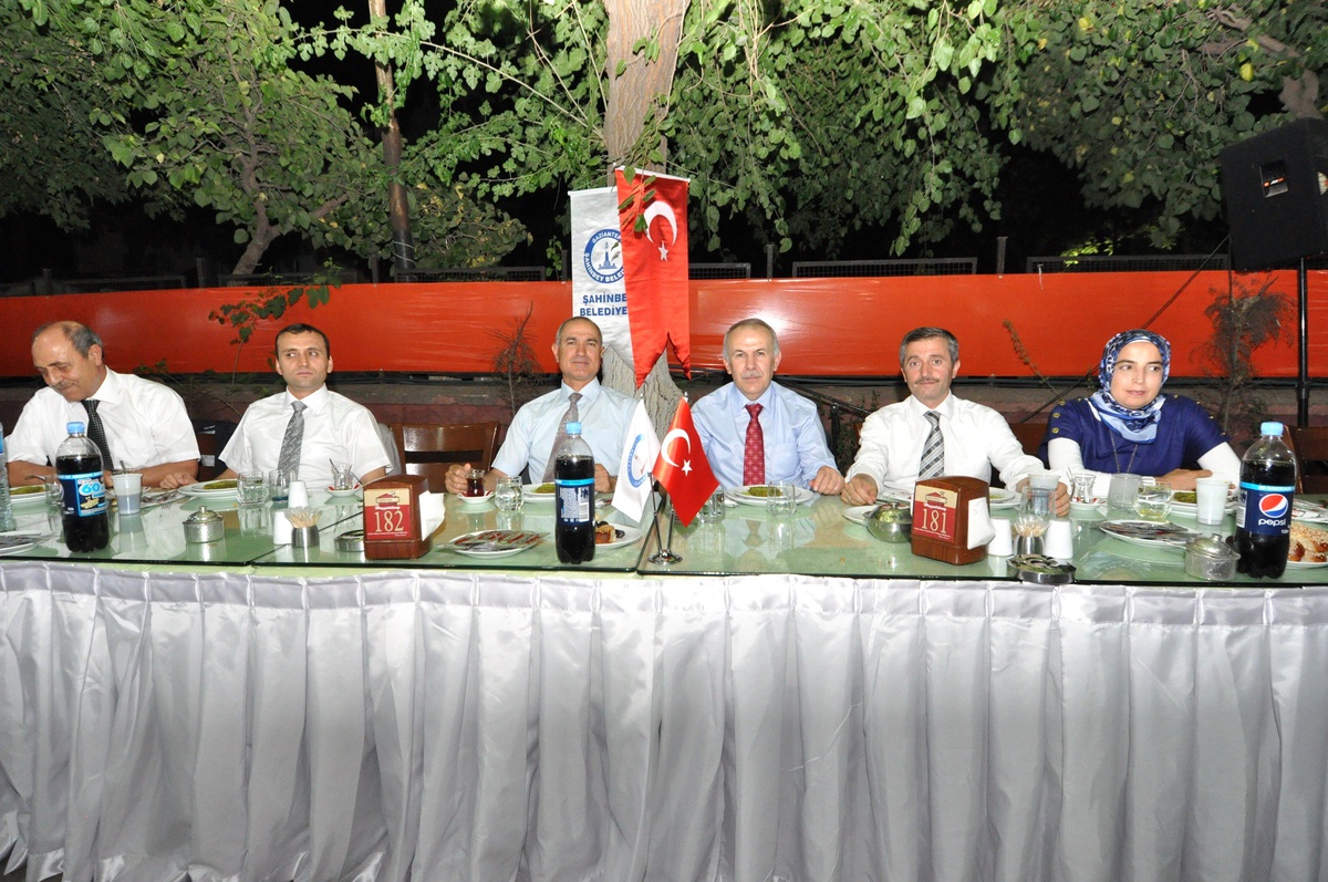 Şahinbey Belediyesi, Şehit Aileleri ve Gazileri İftarda Bir Araya Getirdi