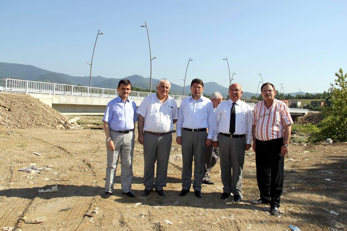 Sanayicinin Beklediği Köprü Tamamlanıyor