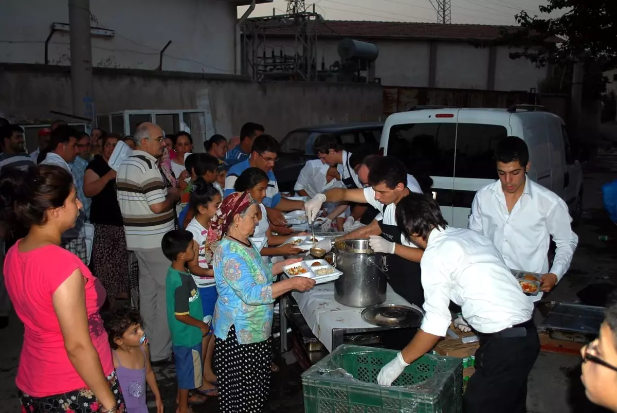 Sasiad ve Müftülük İftar Programı Düzenledi