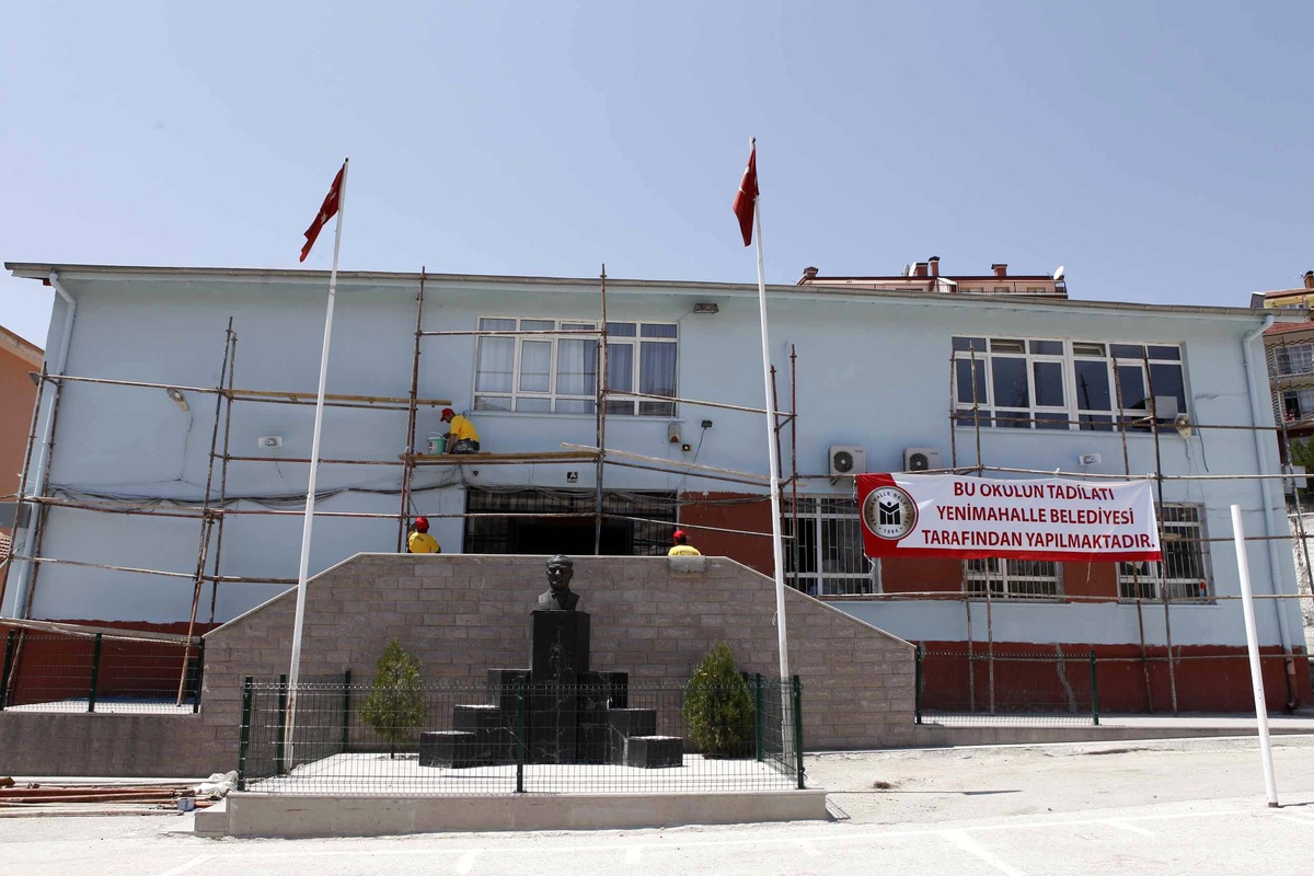 Yenimahalle\'de Okullar Yeni Döneme Hazırlanıyor