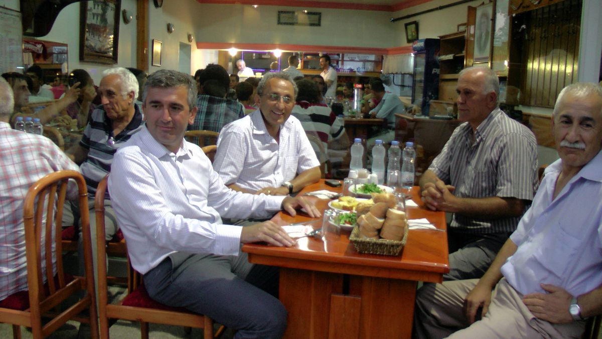 CHP Gençlik Kollarından İftar Yemeği