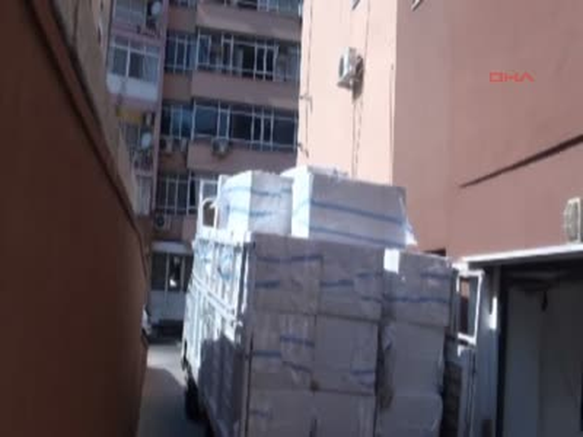Ev Eşyaları Arasına Gizlenmiş Kaçak Sigara Kaçak Sigaraya Geçit Yok