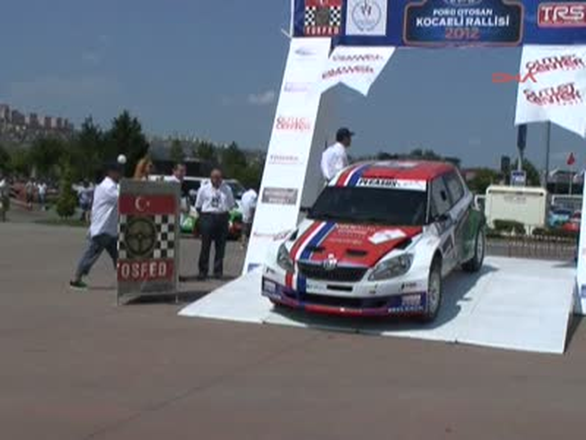 Ford Otosan Kocaeli Rallisi Start Aldı
