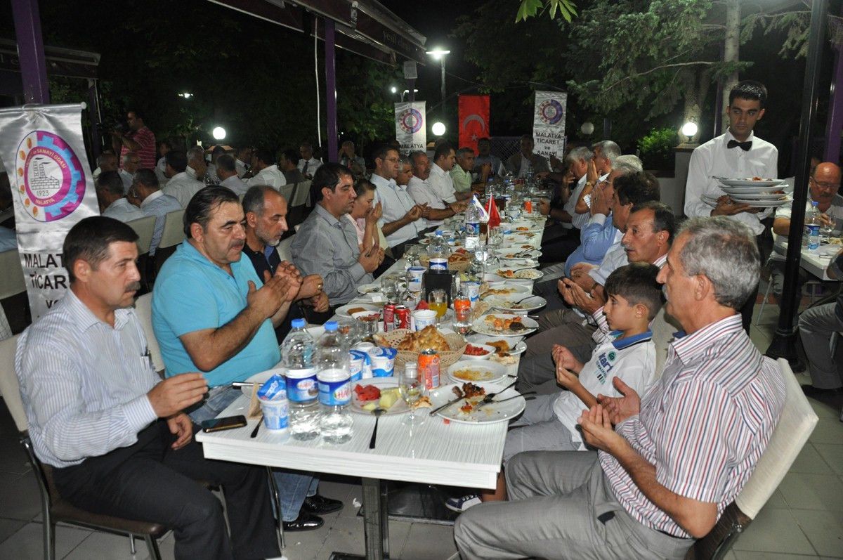 Mtso İftar Yemeği Verdi