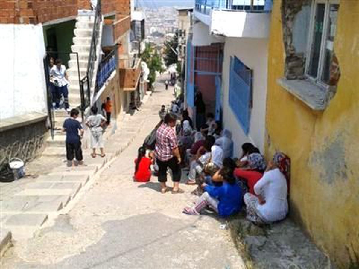 Şehit Acısı İzmir\'e Düştü (3)