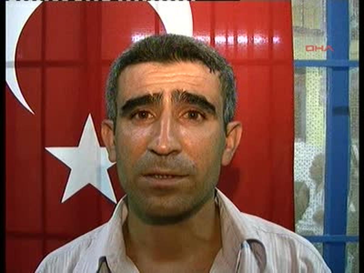 Şehit Ailesinden Bayrak Tepkisi