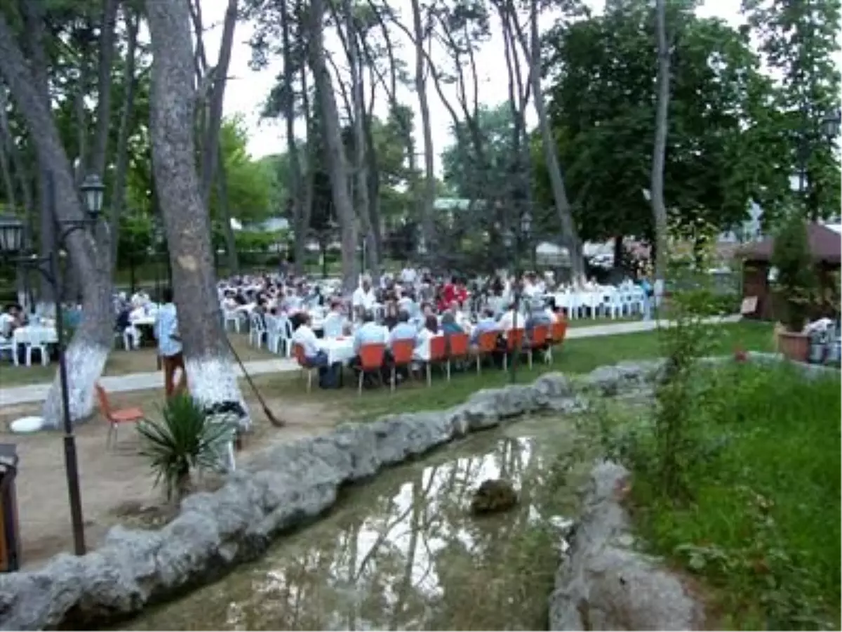 Şehit ve Gazi Ailelerine İftar