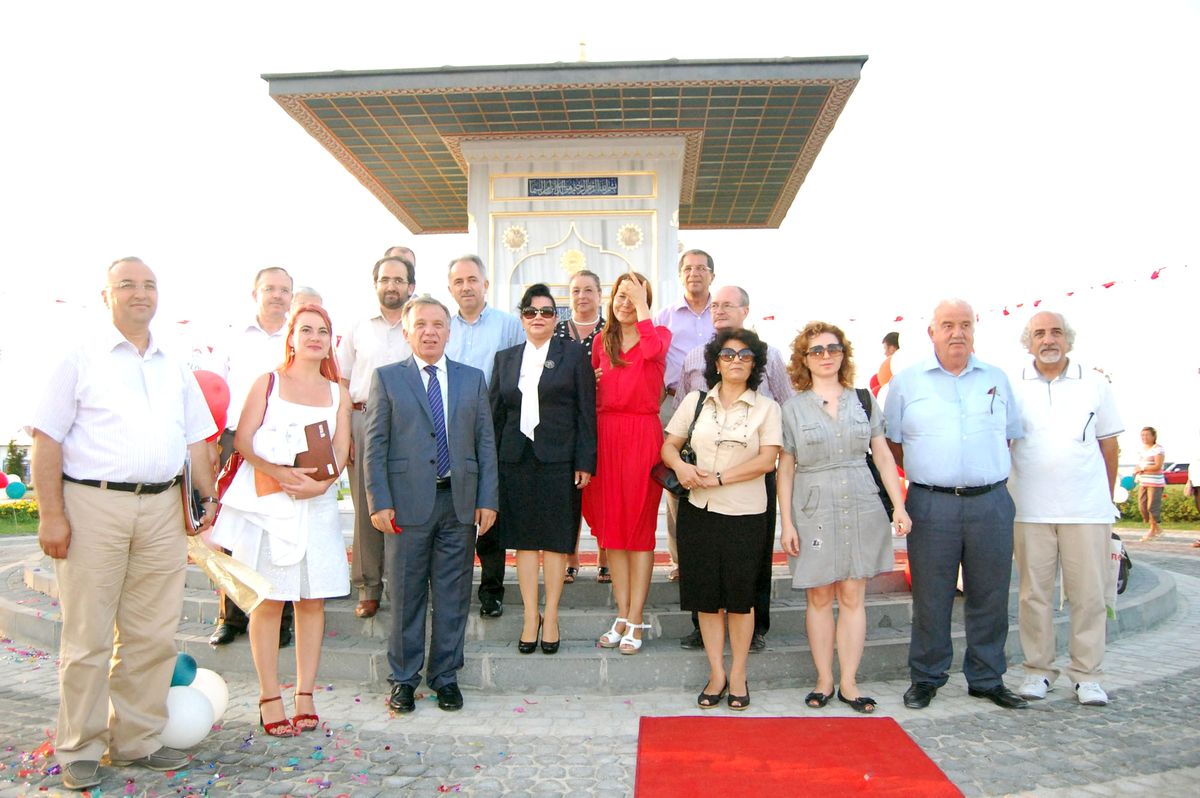 Yalova\'da Osmanlı Çeşmesi Törenle Açıldı