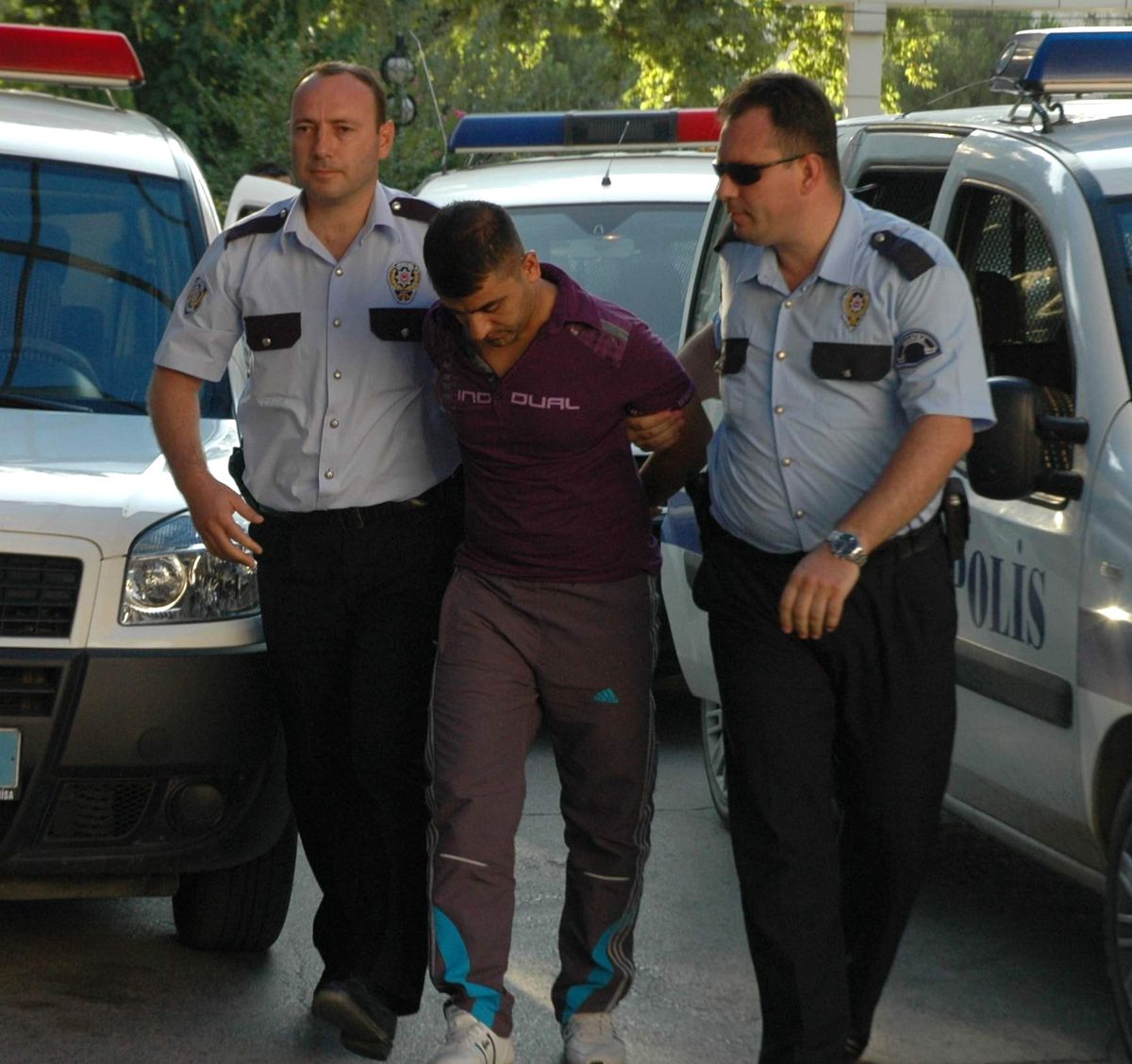 5 Yıldır Aranan Zanlı Manisa\'da Yakalandı