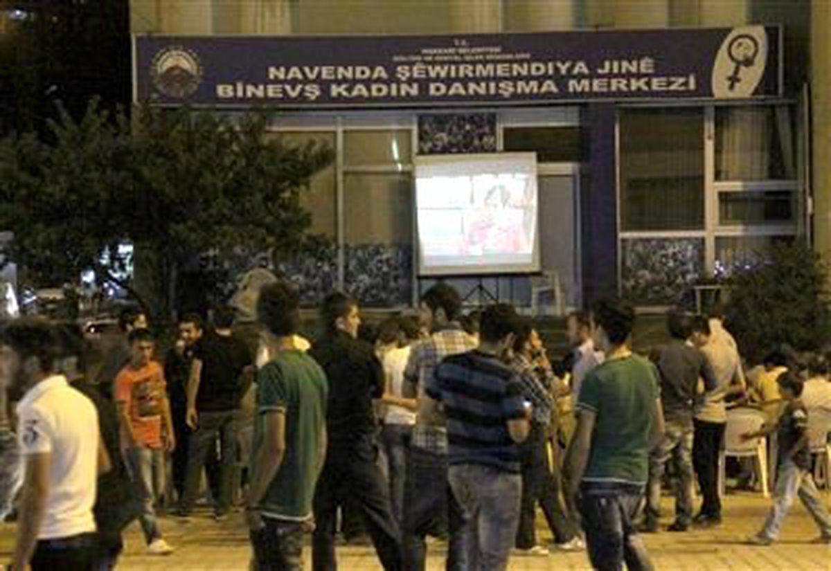 Açık Hava Sinemasına Büyük İlgi