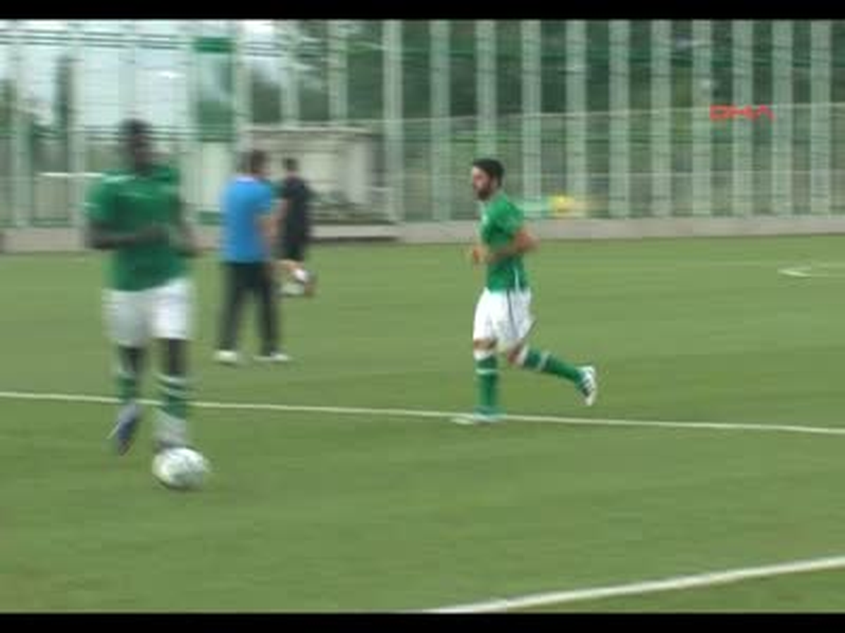 Bursaspor Suni Çimde Çalıştı