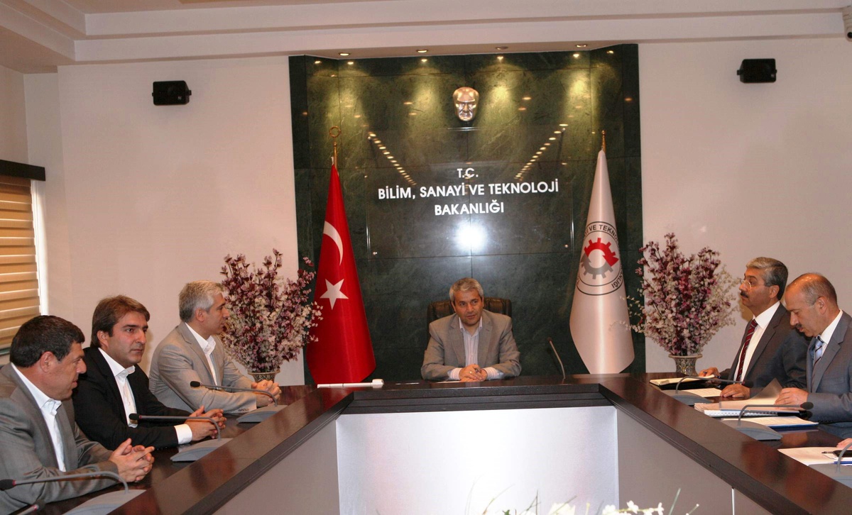 Disiad Heyeti Osb İçin Bakan Ergin\'i Ziyaret Etti