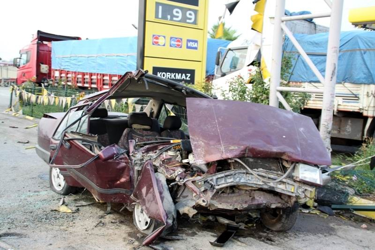 Erzin\'de Trafik Kazası: 1 Ölü, 5 Yaralı