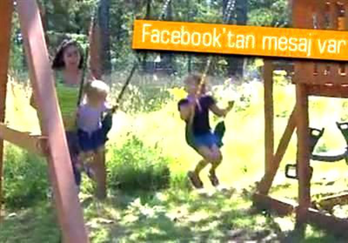 Facebook\'tan Kız Annesine Uyarı