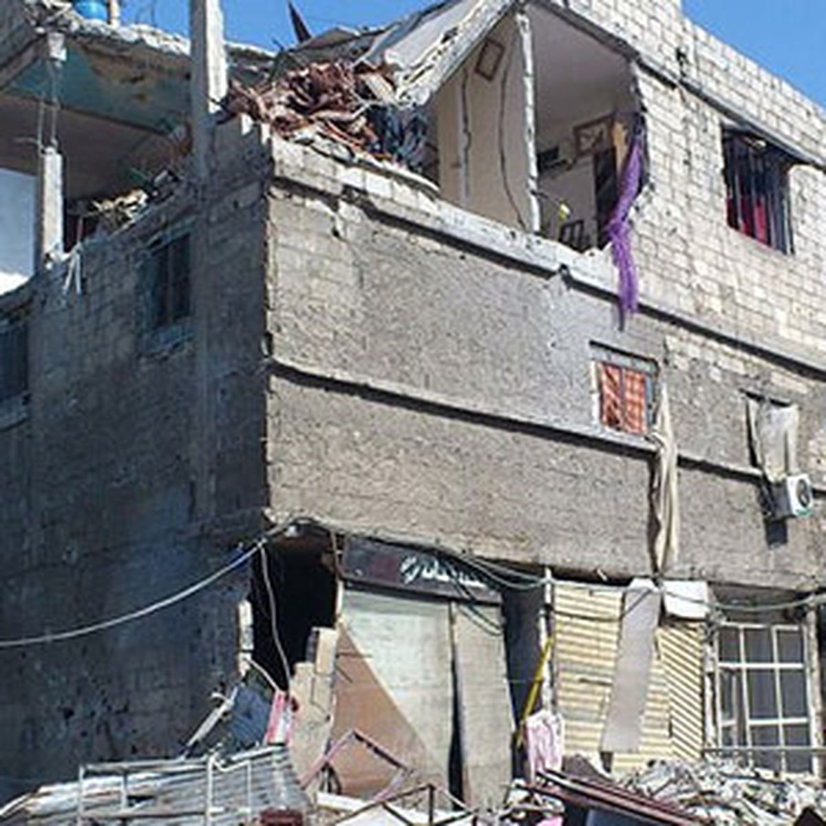 Halep\'te Suriye Ordusu Şehir Dışından Bombalama Devam Ediyor