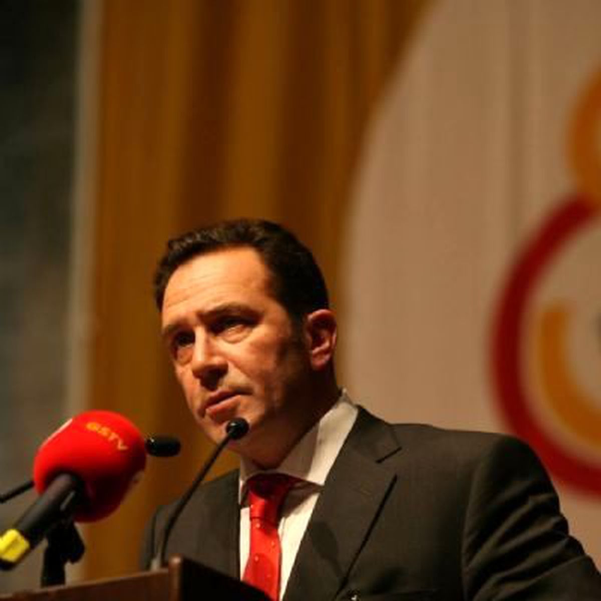 Öztürk: "Havuzdan Çıkar Denize Gireriz"