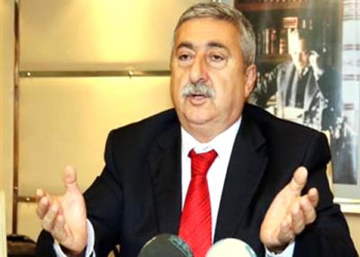 Palandöken, "Avm\'lerin Bitirdiği Anadolu Esnafı Çareyi Göçte Buluyor"