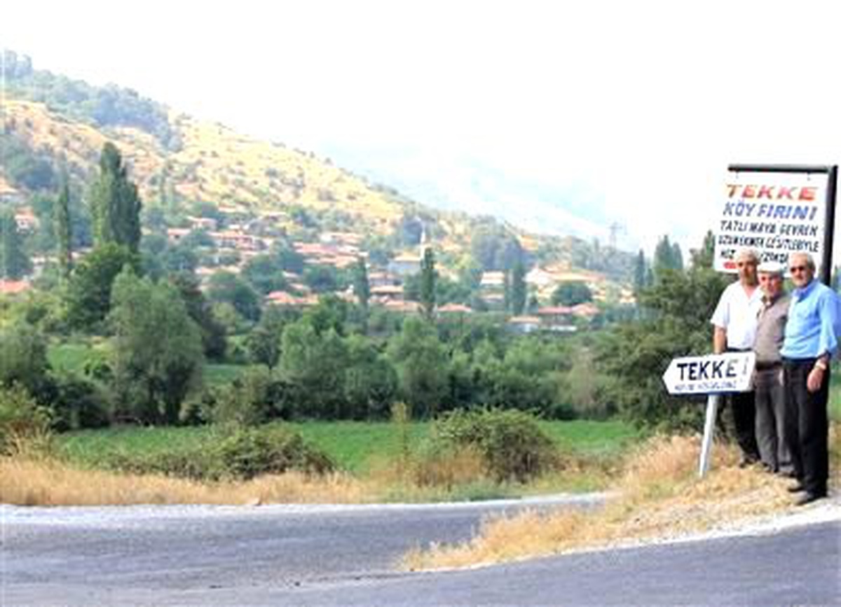 1961 Yılında Elmabağ Olarak Değiştirilen Köyün Adı Yeniden Tekke Oldu