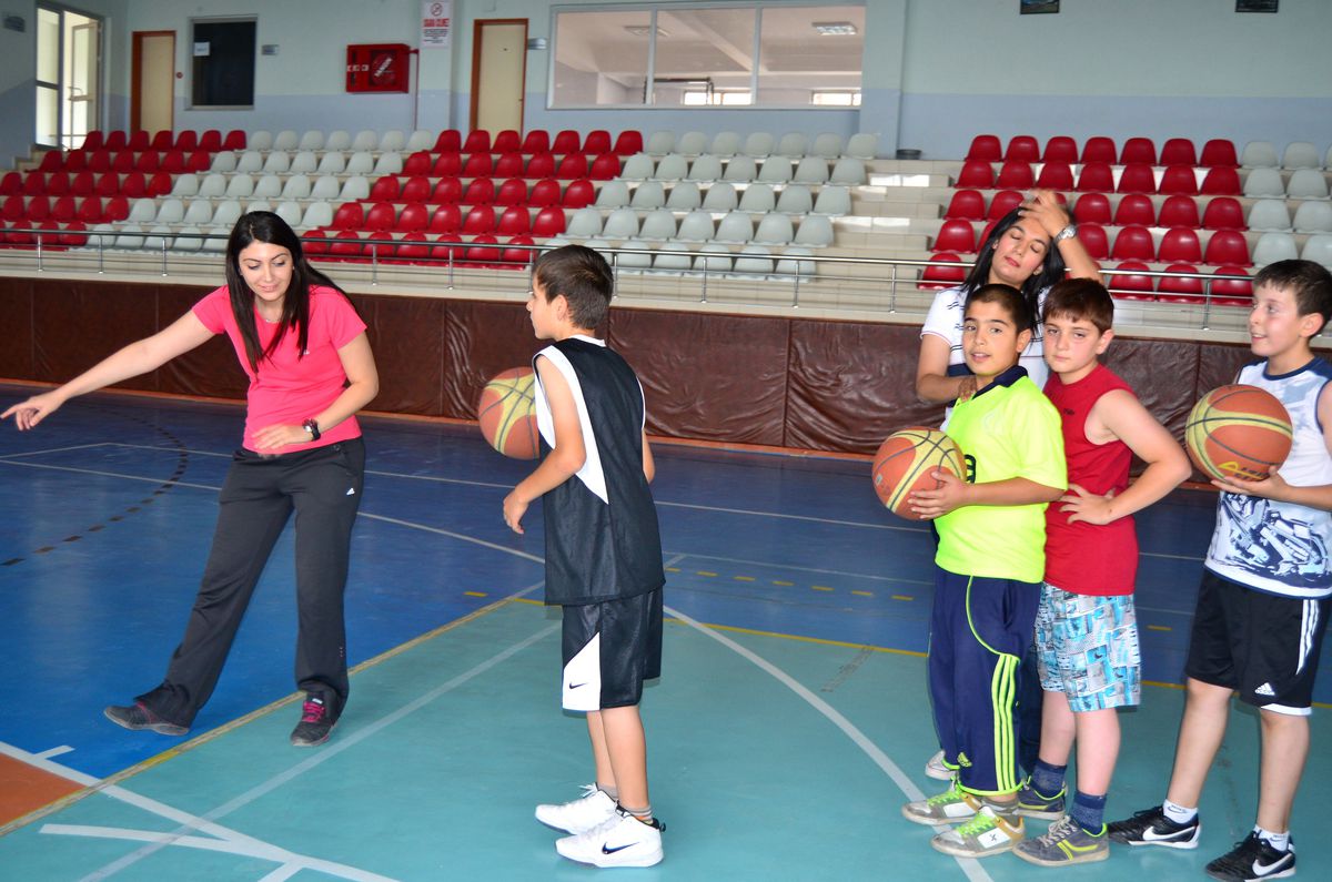 Basketbol Kursları Devam Ediyor