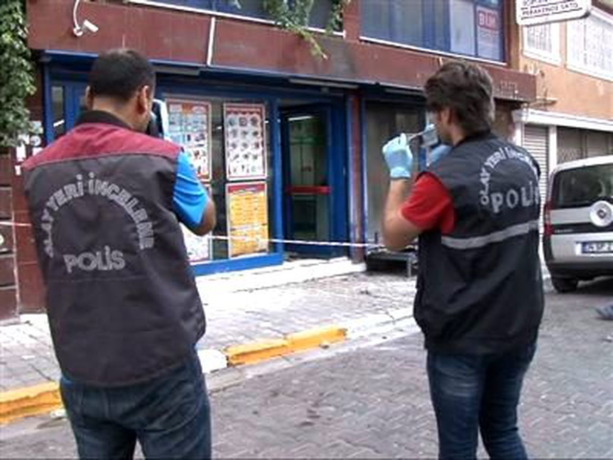 Beyoğlu\'nda Markete Molotoflu Saldırı